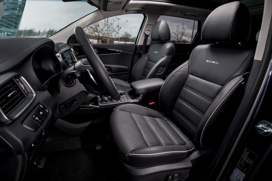 Интерьер Kia Sorento GT Line (UM) 2017 года  (WW) (фото 8 из 25)